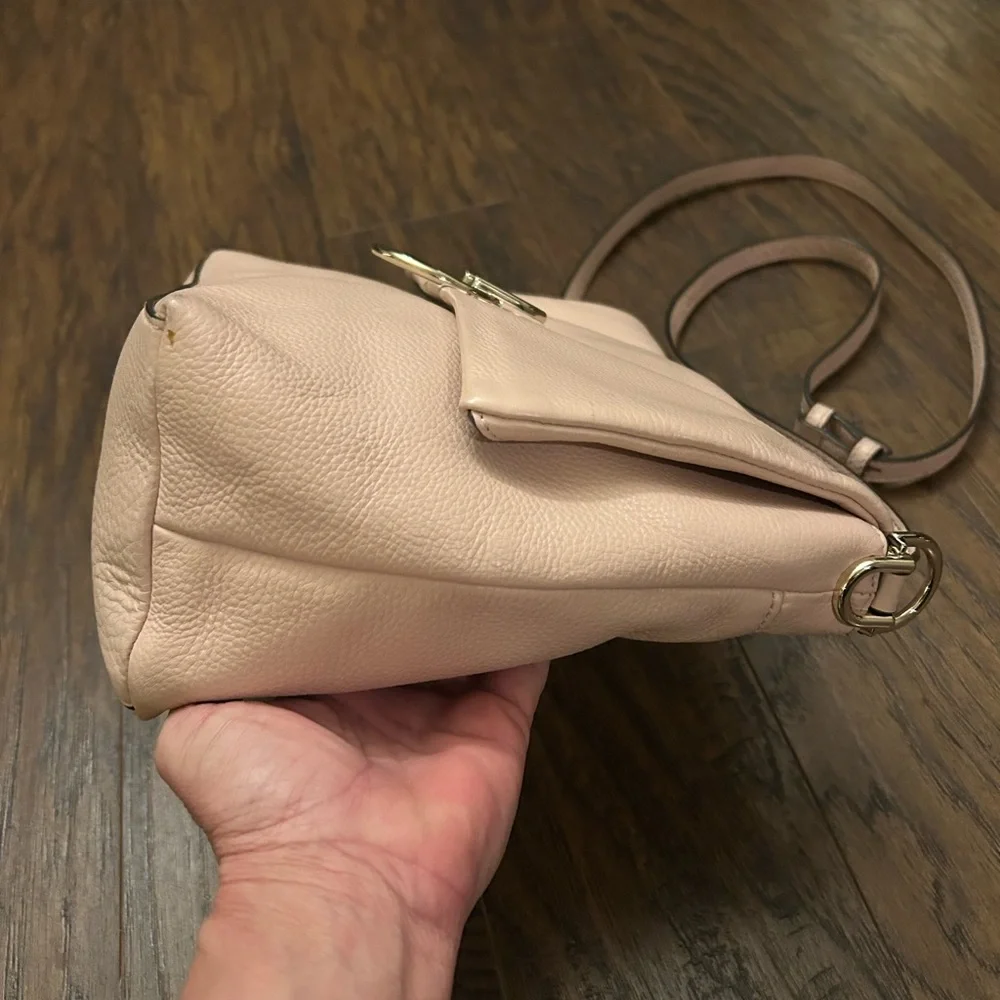 Vince Camuto Chic Plum Flap Snap Leather Crossbody Bag in Cameo Rose - Picture 5 of 12